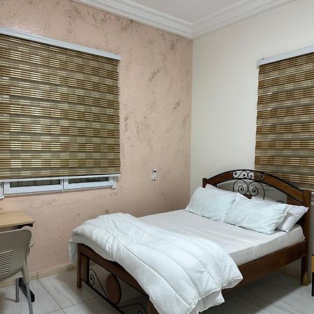 Residences Primis Thies - Appartements Et Chambres Extérieur photo