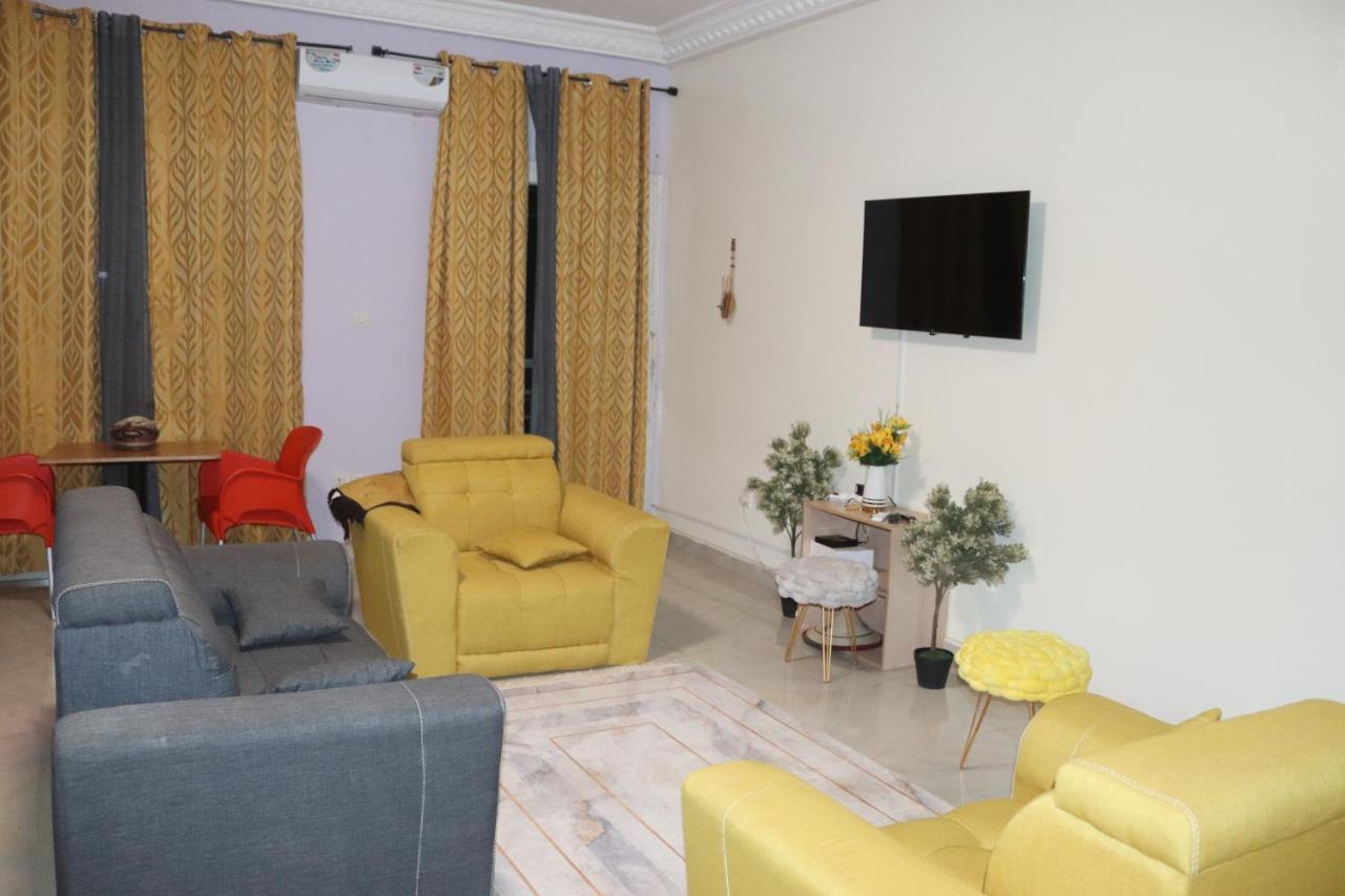 Residences Primis Thies - Appartements Et Chambres Extérieur photo