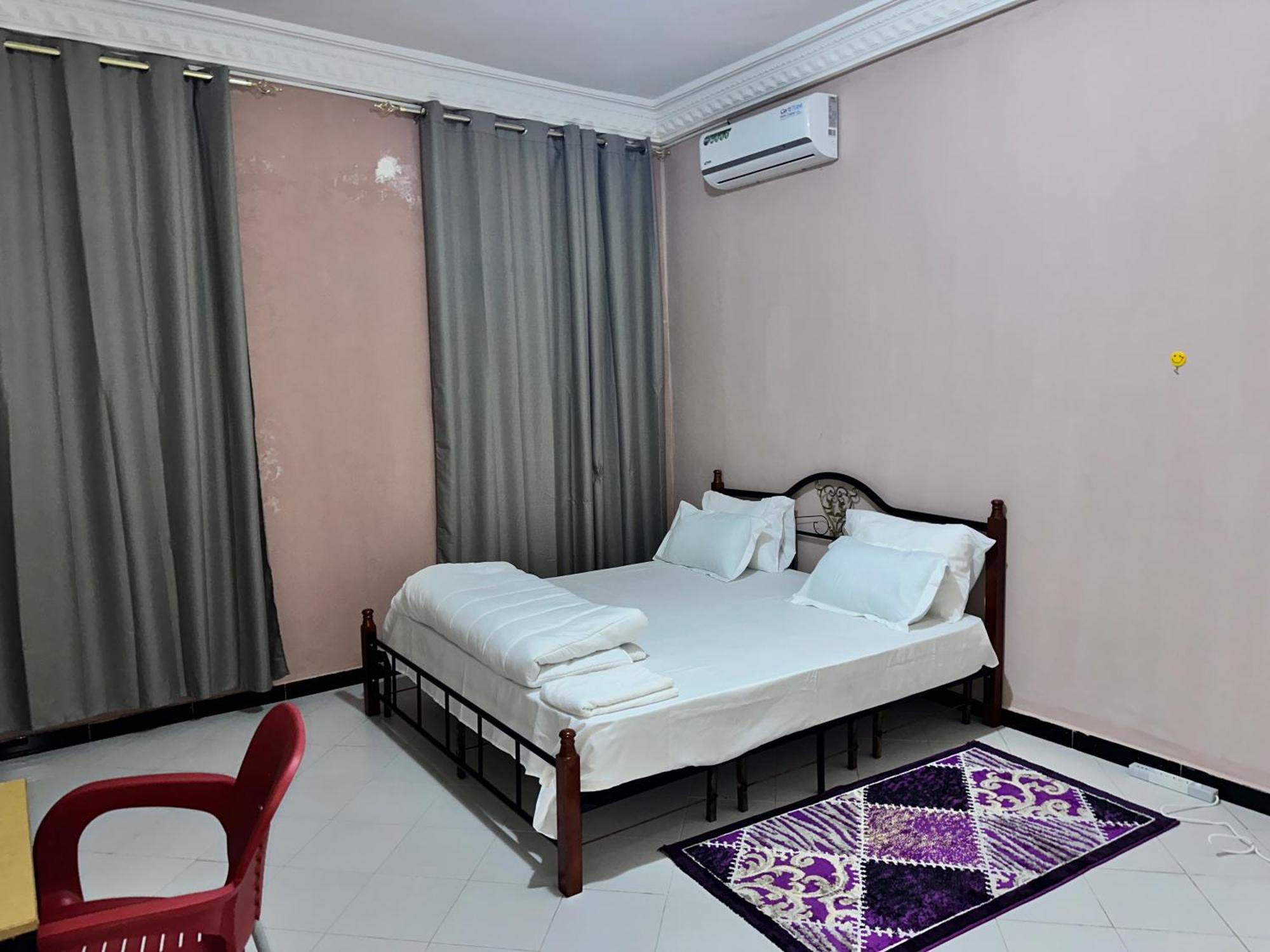 Residences Primis Thies - Appartements Et Chambres Extérieur photo
