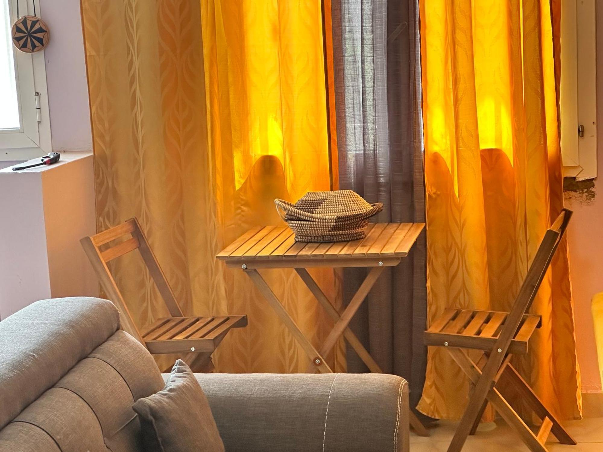 Residences Primis Thies - Appartements Et Chambres Extérieur photo
