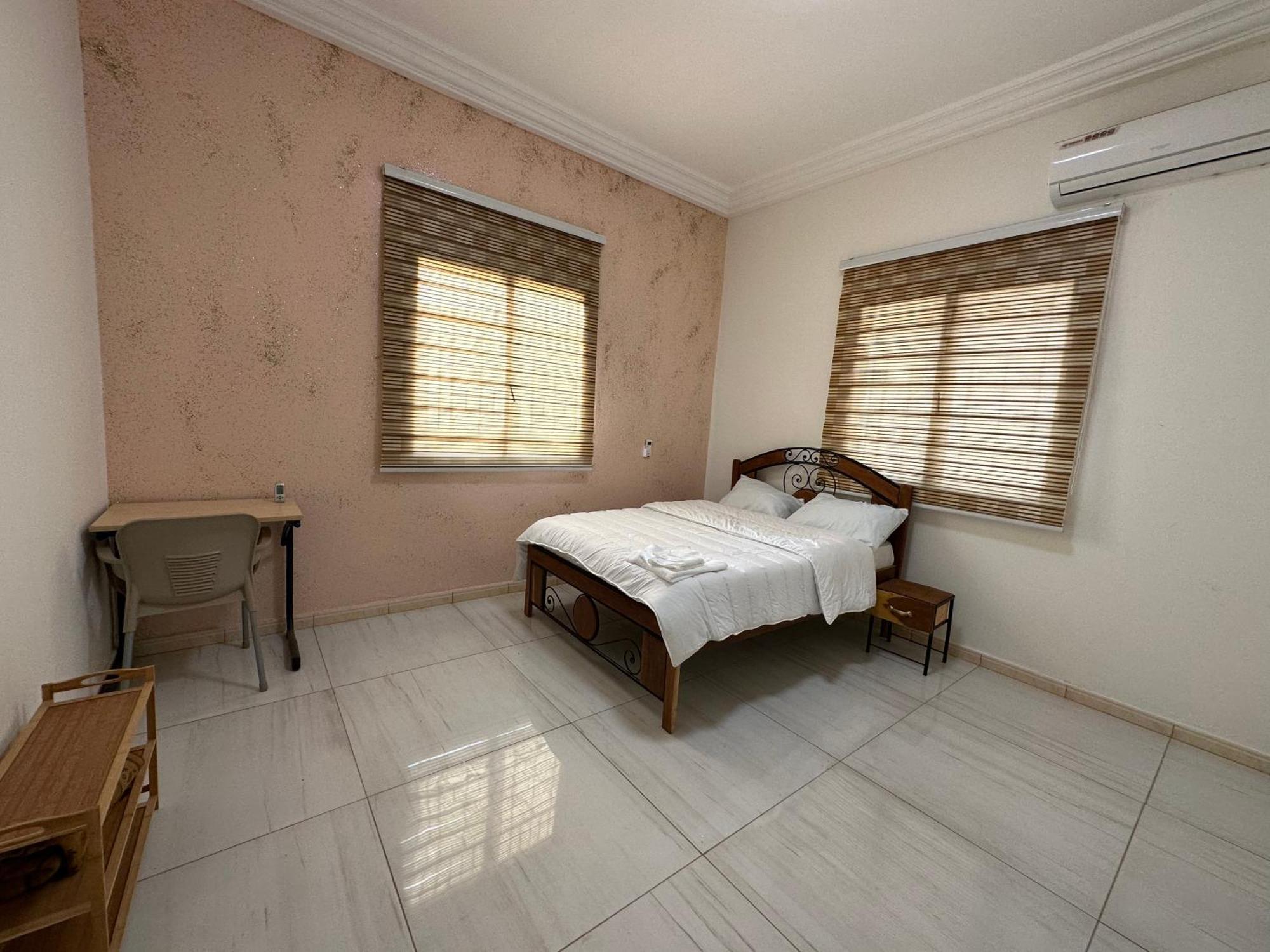 Residences Primis Thies - Appartements Et Chambres Extérieur photo