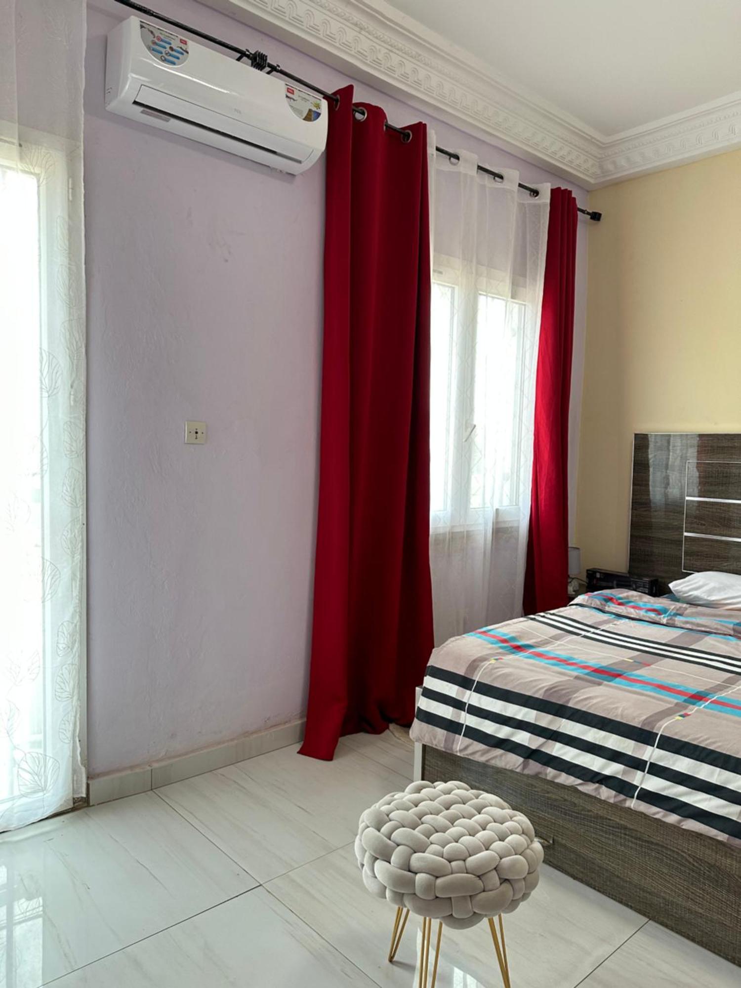 Residences Primis Thies - Appartements Et Chambres Extérieur photo