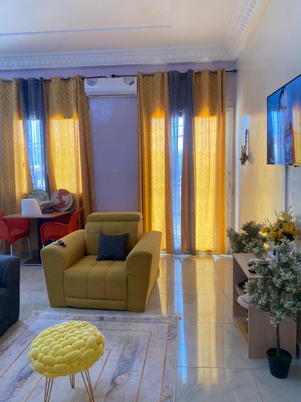 Residences Primis Thies - Appartements Et Chambres Extérieur photo